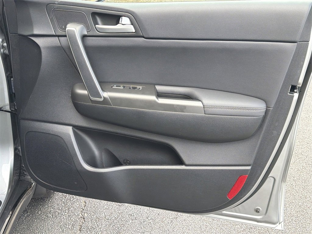 Used 2021 Kia Sportage S image 13