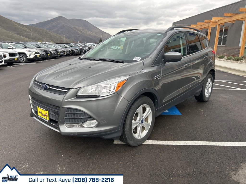 Used 2014 Ford Escape SE w/ Equipment Group 201A image 3