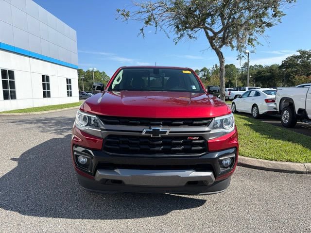 Used 2021 Chevrolet Colorado Z71 AWD/4WD image 2