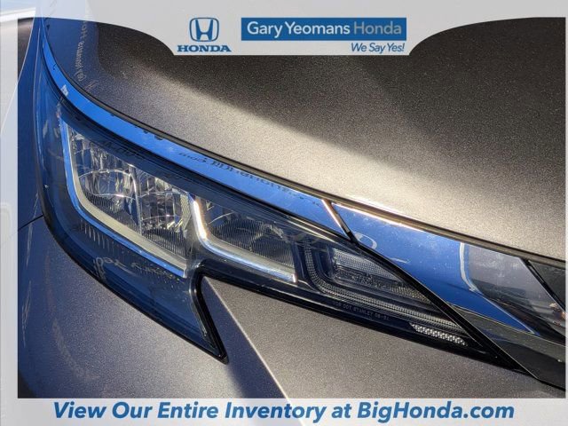 Used 2023 Toyota Sienna XLE image 10