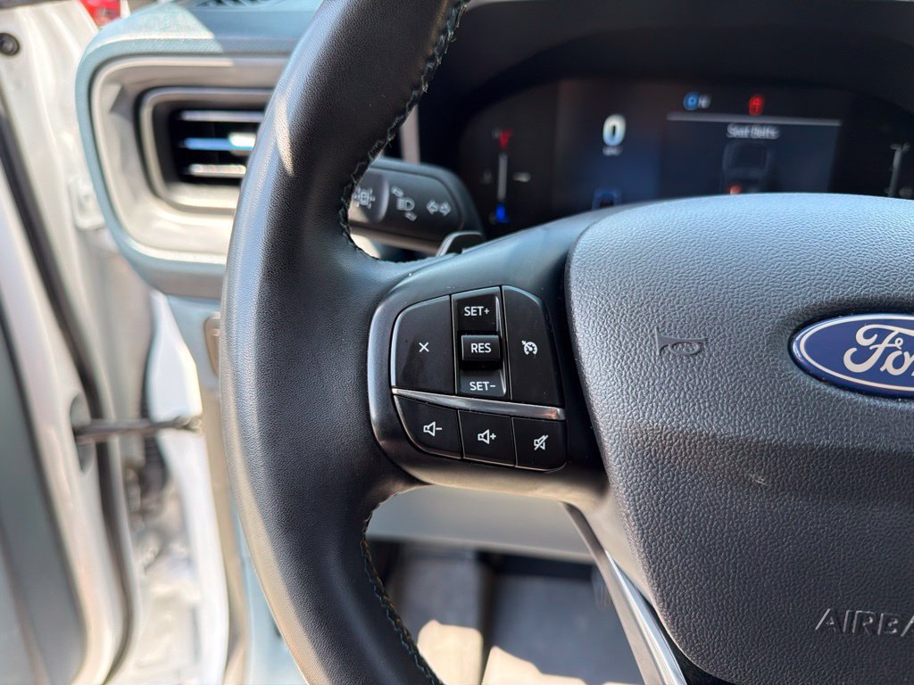 Used 2025 Ford Maverick Lobo AWD/4WD image 21