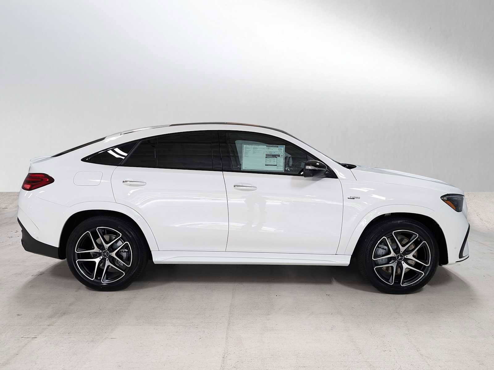 New 2025 Mercedes-Benz GLE 53 AMG AMG GLE 53 image 2