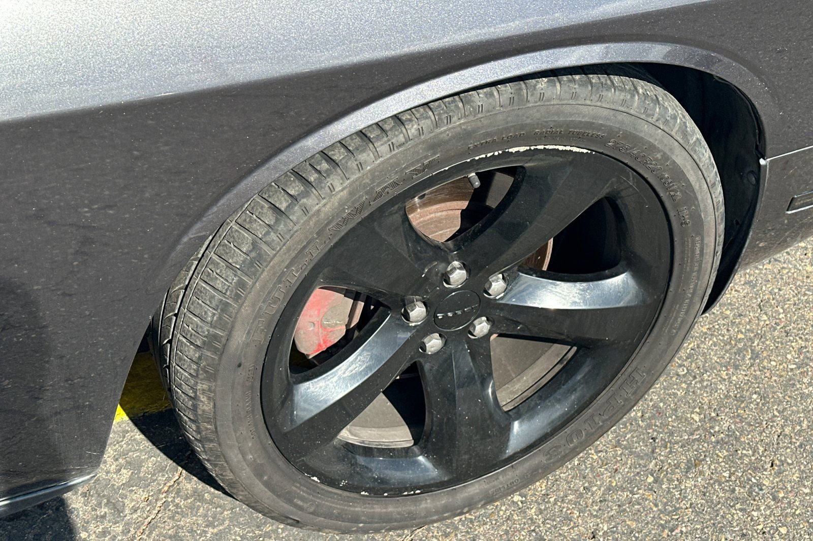 Used 2014 Dodge Challenger R/T w/ Blacktop Package image 3