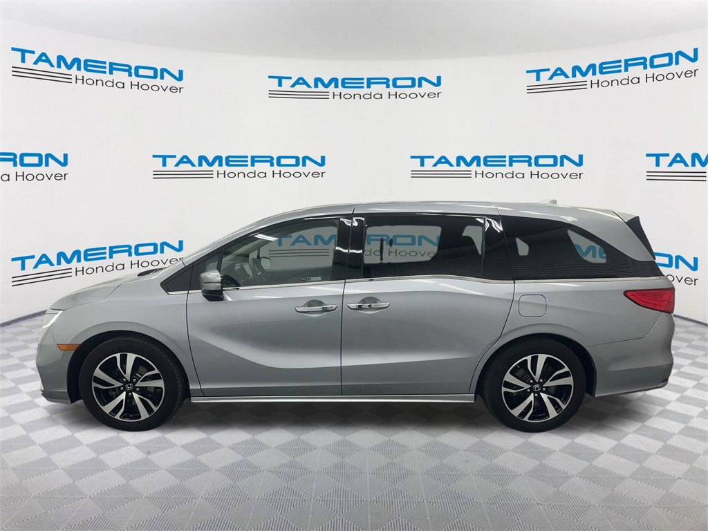Used 2018 Honda Odyssey Elite image 2