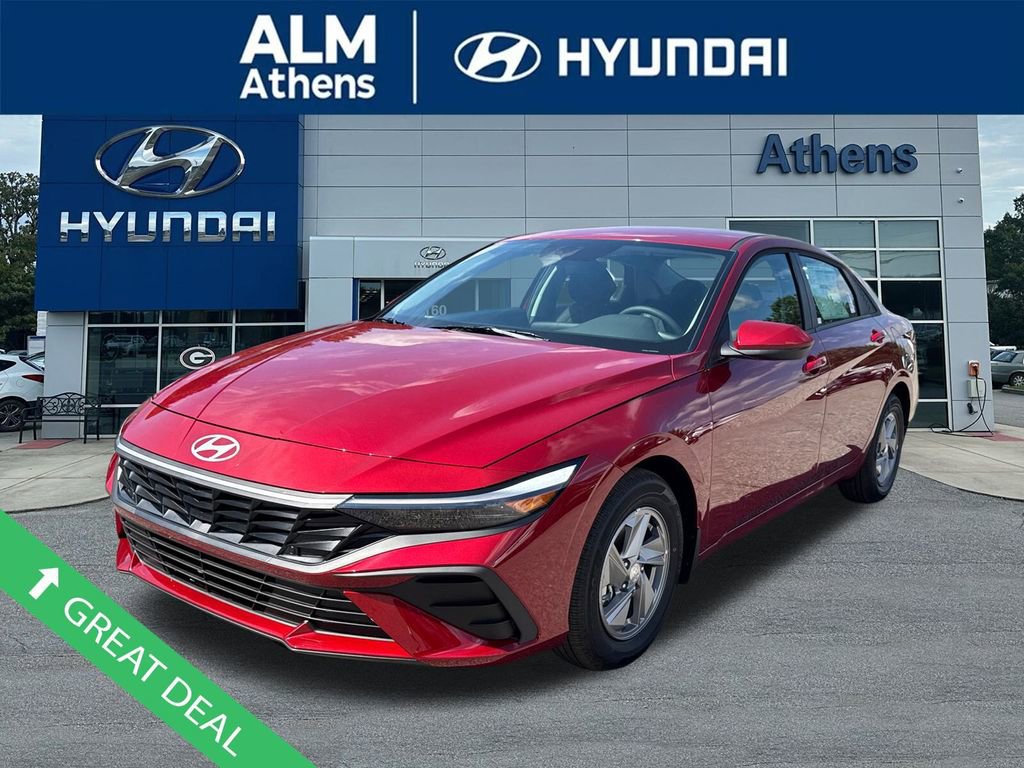New 2025 Hyundai Elantra SE
