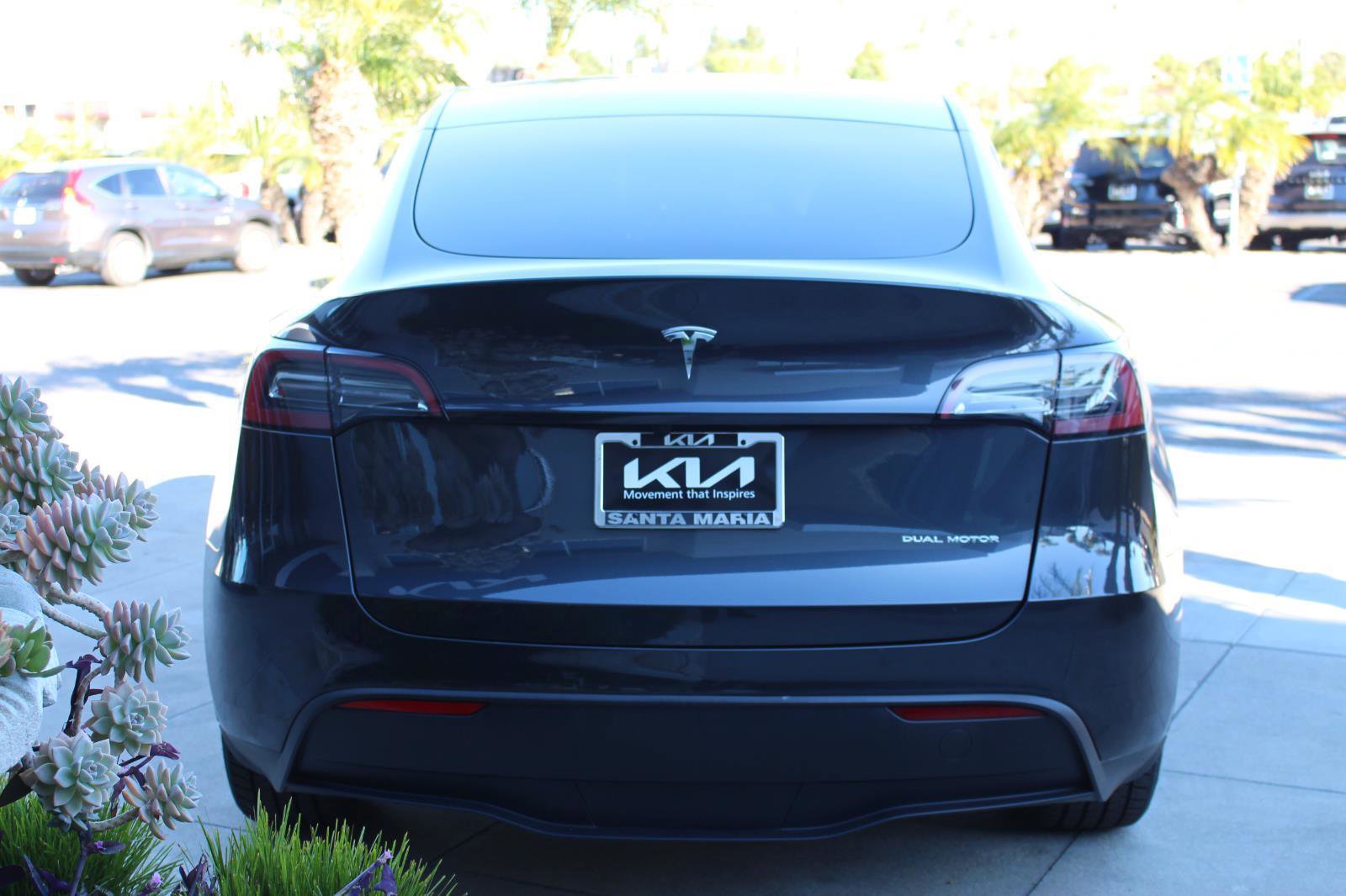 Used 2024 Tesla Model Y Long Range image 7