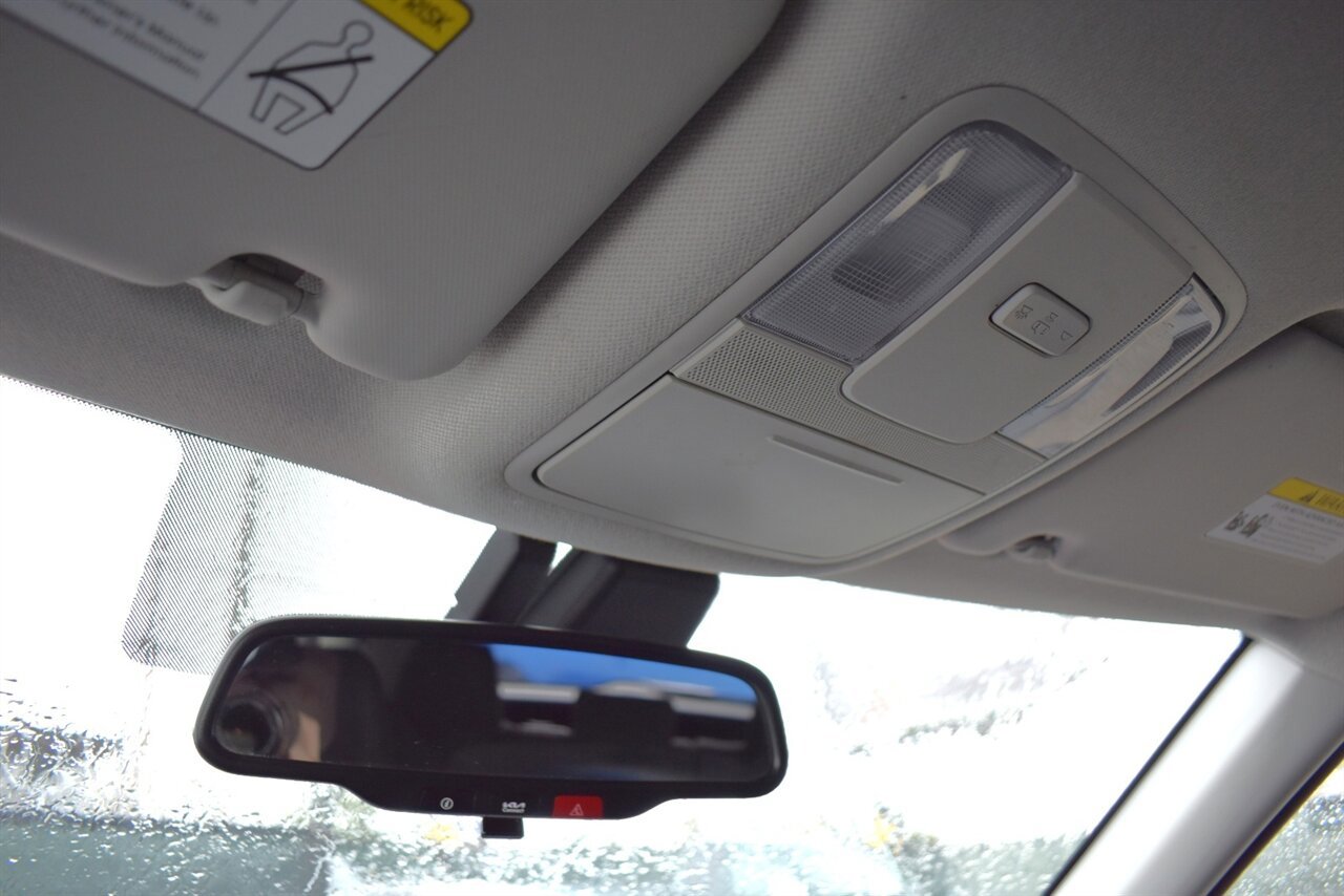 Used 2023 Kia Soul S FWD image 19