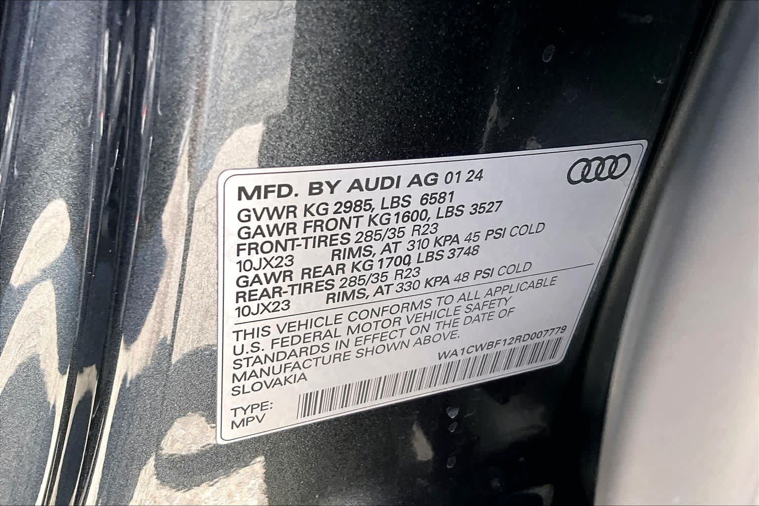 Used 2024 Audi SQ8 Prestige AWD/4WD image 35