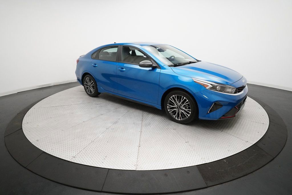 Used 2024 Kia Forte GT-Line w/ GT-Line Premium Package image 13