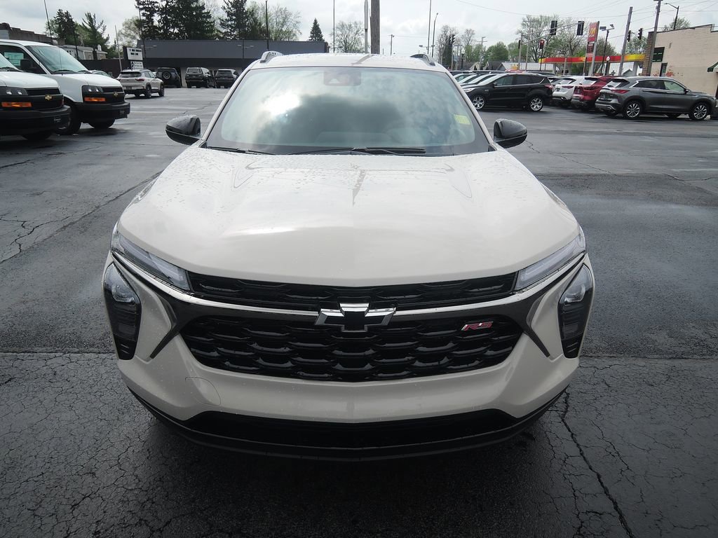 New 2026 Chevrolet Trax RS w/ Driver Confidence Package FWD image 10