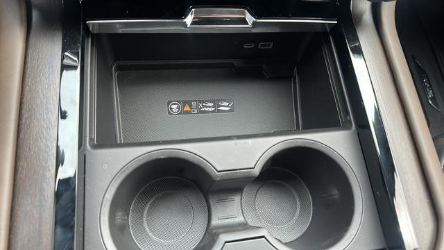 New 2026 GMC Yukon XL Denali Ultimate w/ LPO, Illumination Package image 23