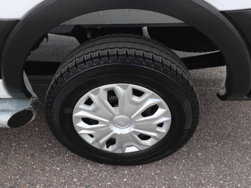Used 2025 Ford Transit 250 Low Roof w/ Exterior Upgrade Package RWD image 22