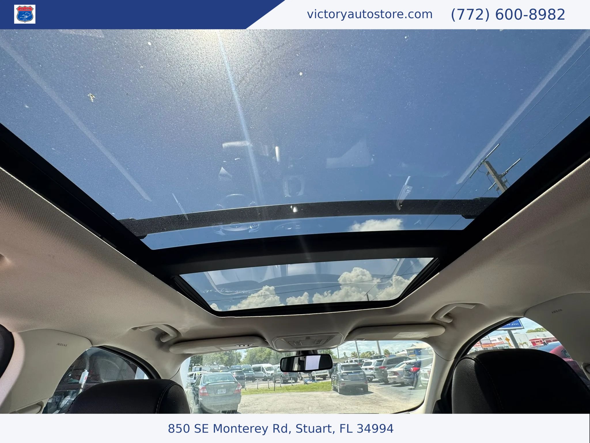 Used 2016 Ford Escape Titanium w/ Equipment Group 301A AWD/4WD image 5