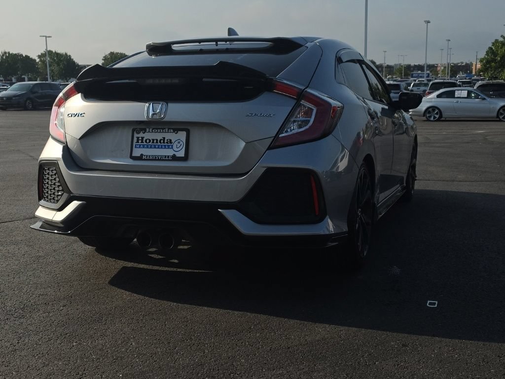 Used 2018 Honda Civic Sport image 8