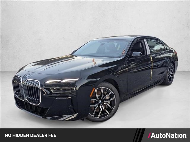 New 2026 BMW 750e xDrive AWD/4WD image 1
