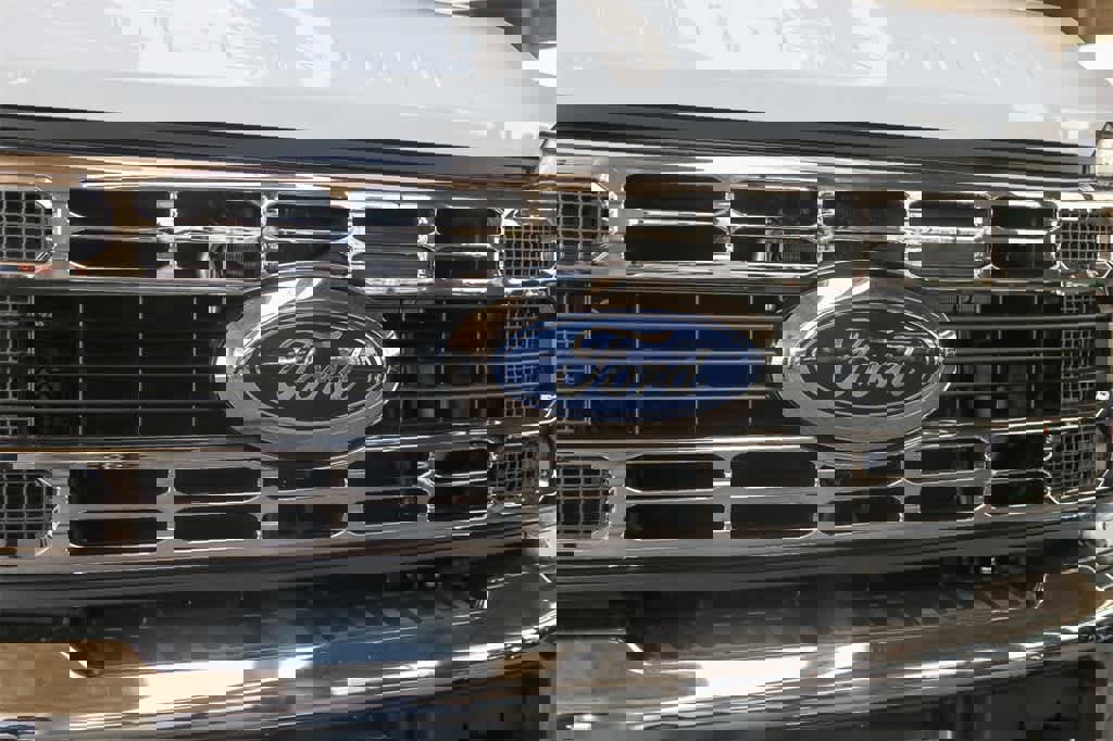 New 2026 Ford F350 XL w/ XL Chrome Package image 5