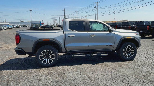 New 2025 GMC Canyon AT4 w/ Nightfall Edition image 9