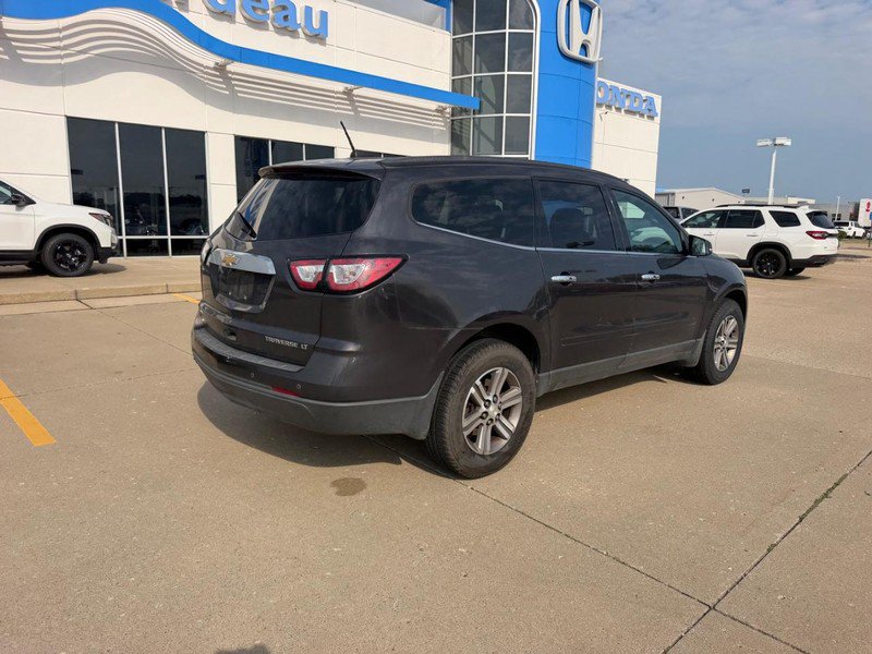 Used 2016 Chevrolet Traverse LT AWD/4WD image 2
