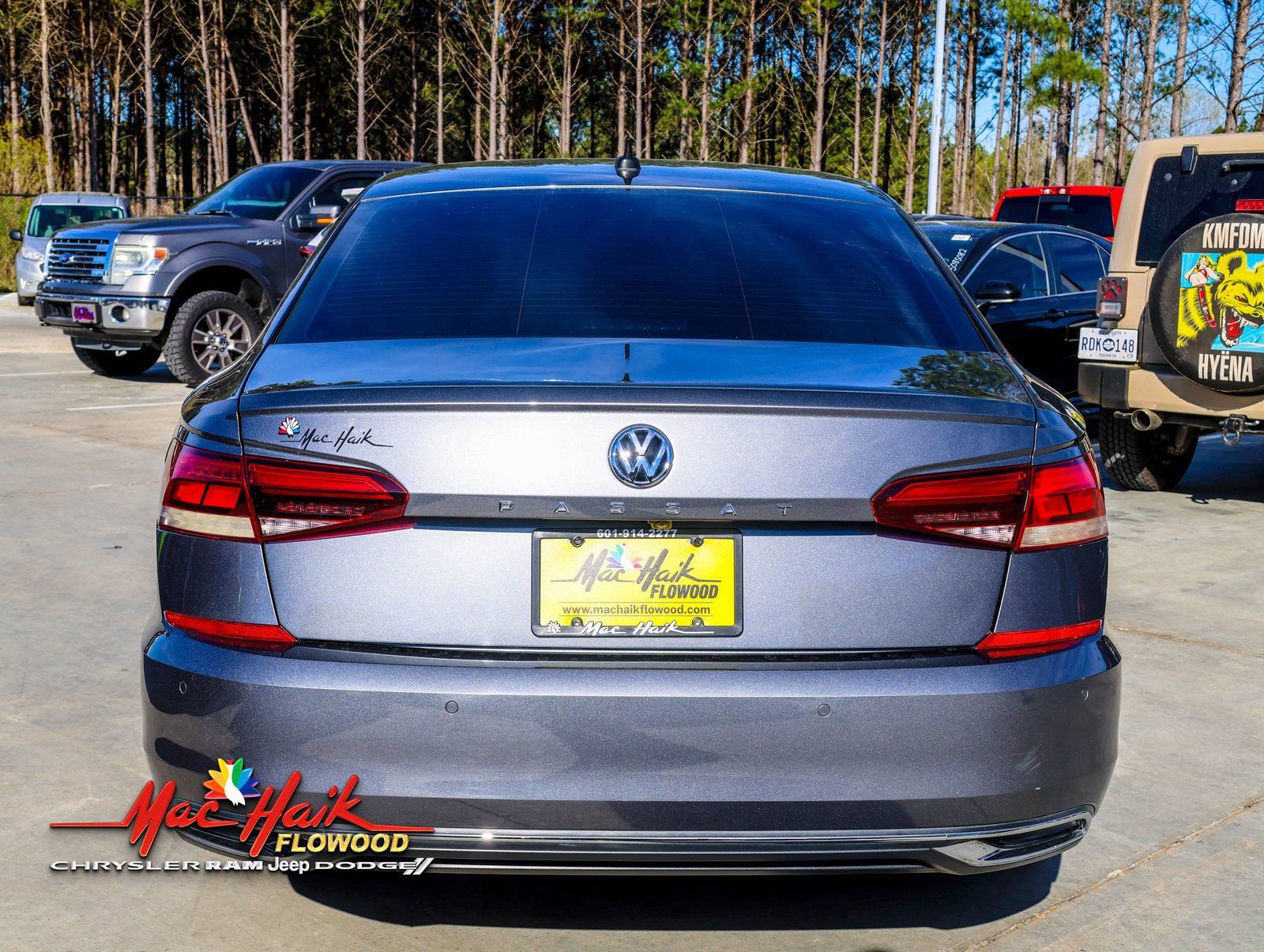 Used 2020 Volkswagen Passat 2.0T SEL image 6