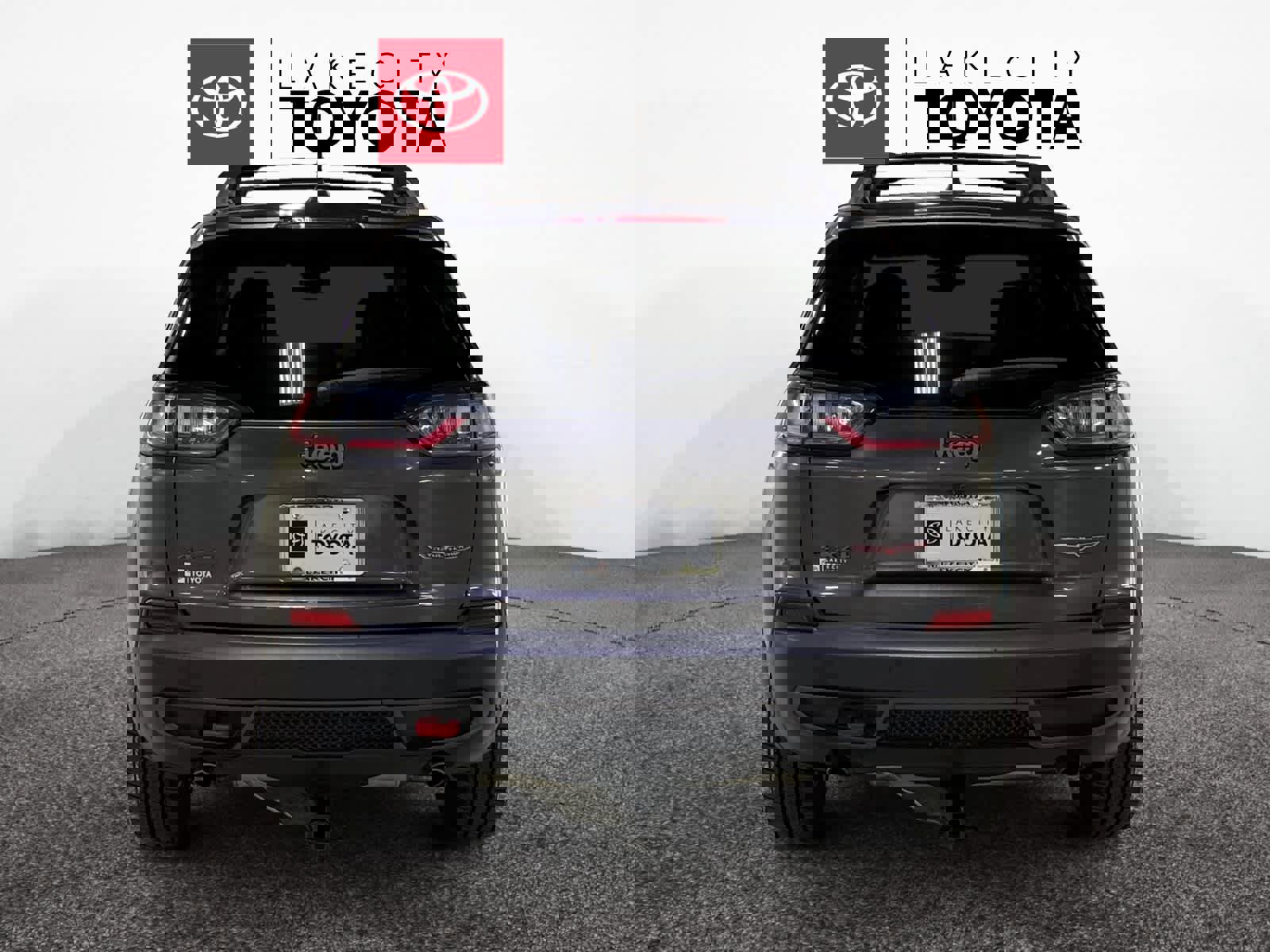 Used 2020 Jeep Cherokee Trailhawk w/ Technology Group image 6