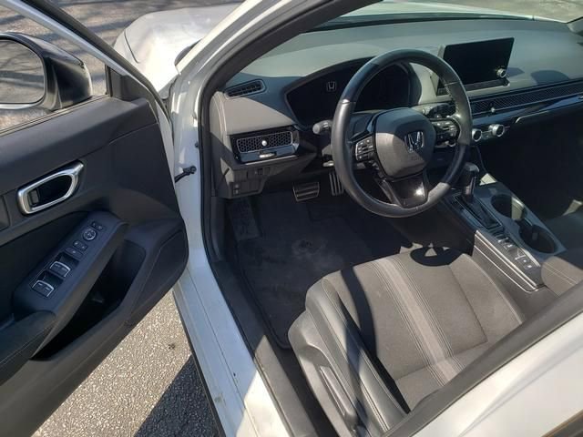 Used 2022 Honda Civic Sport image 10