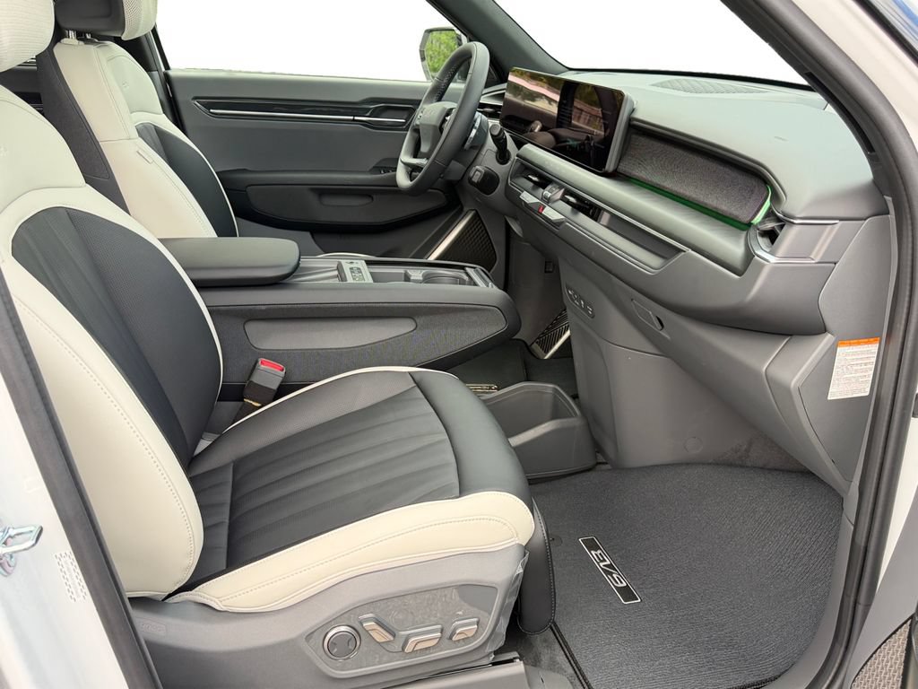 New 2026 Kia EV9 GT-Line AWD/4WD image 6