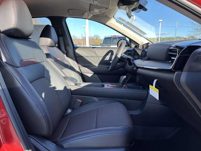 New 2026 Nissan Kicks SR FWD image 10