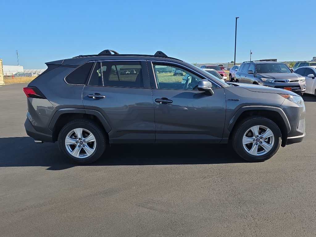 Certified 2020 Toyota RAV4 LE w/ Carpet Mat Package AWD/4WD image 9