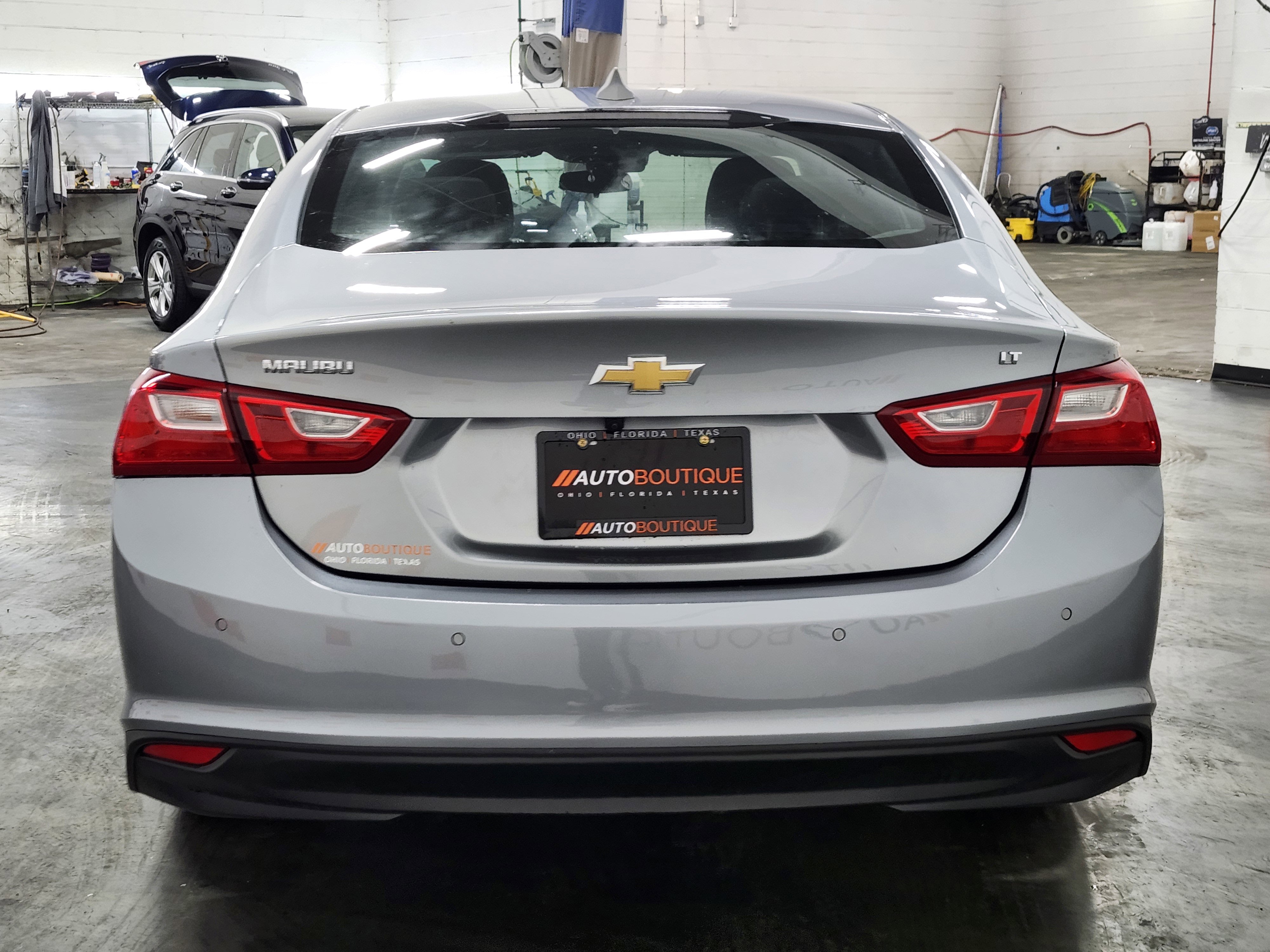 Used 2025 Chevrolet Malibu LT image 9