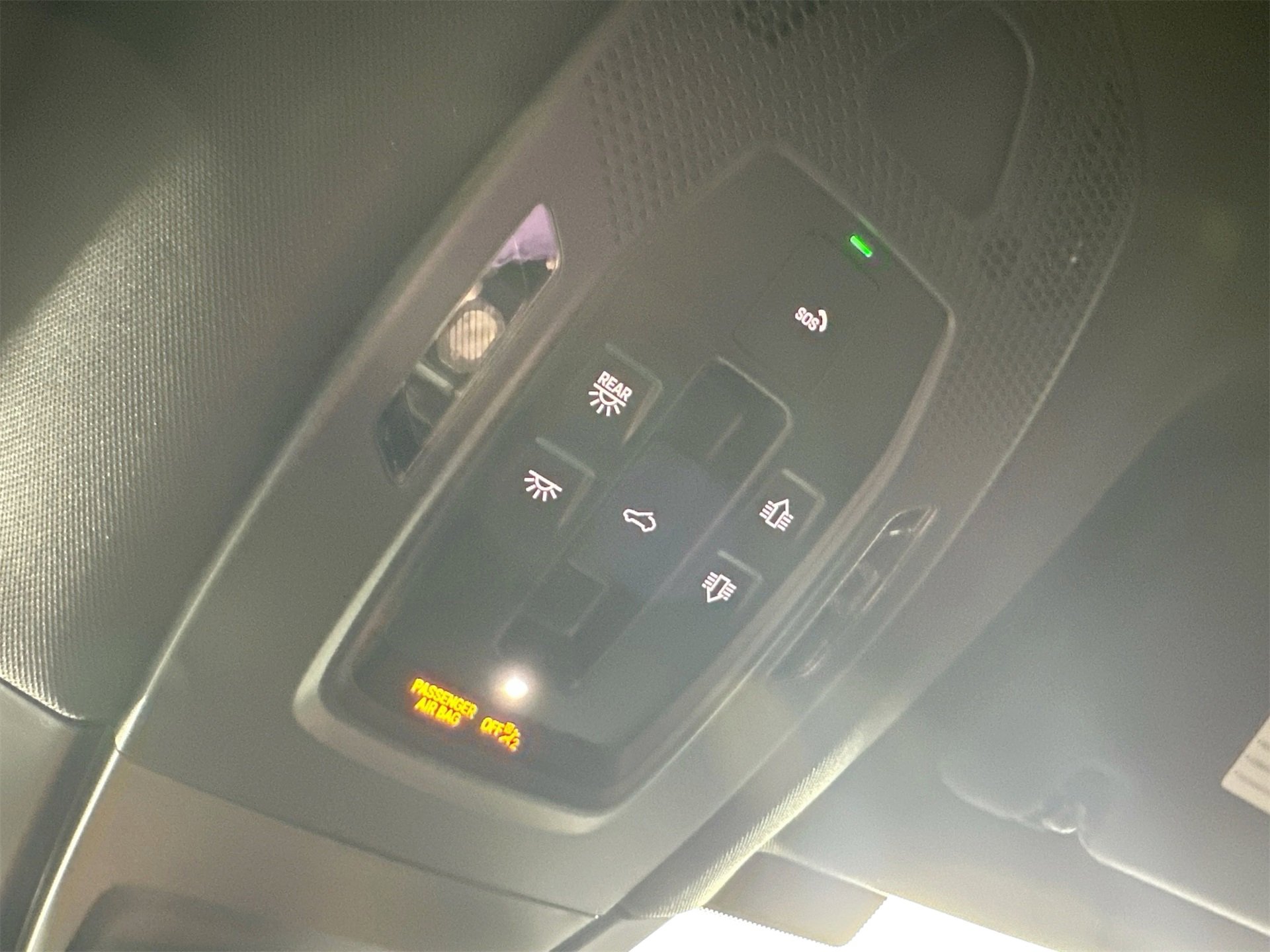 Certified 2025 Porsche Panamera image 24