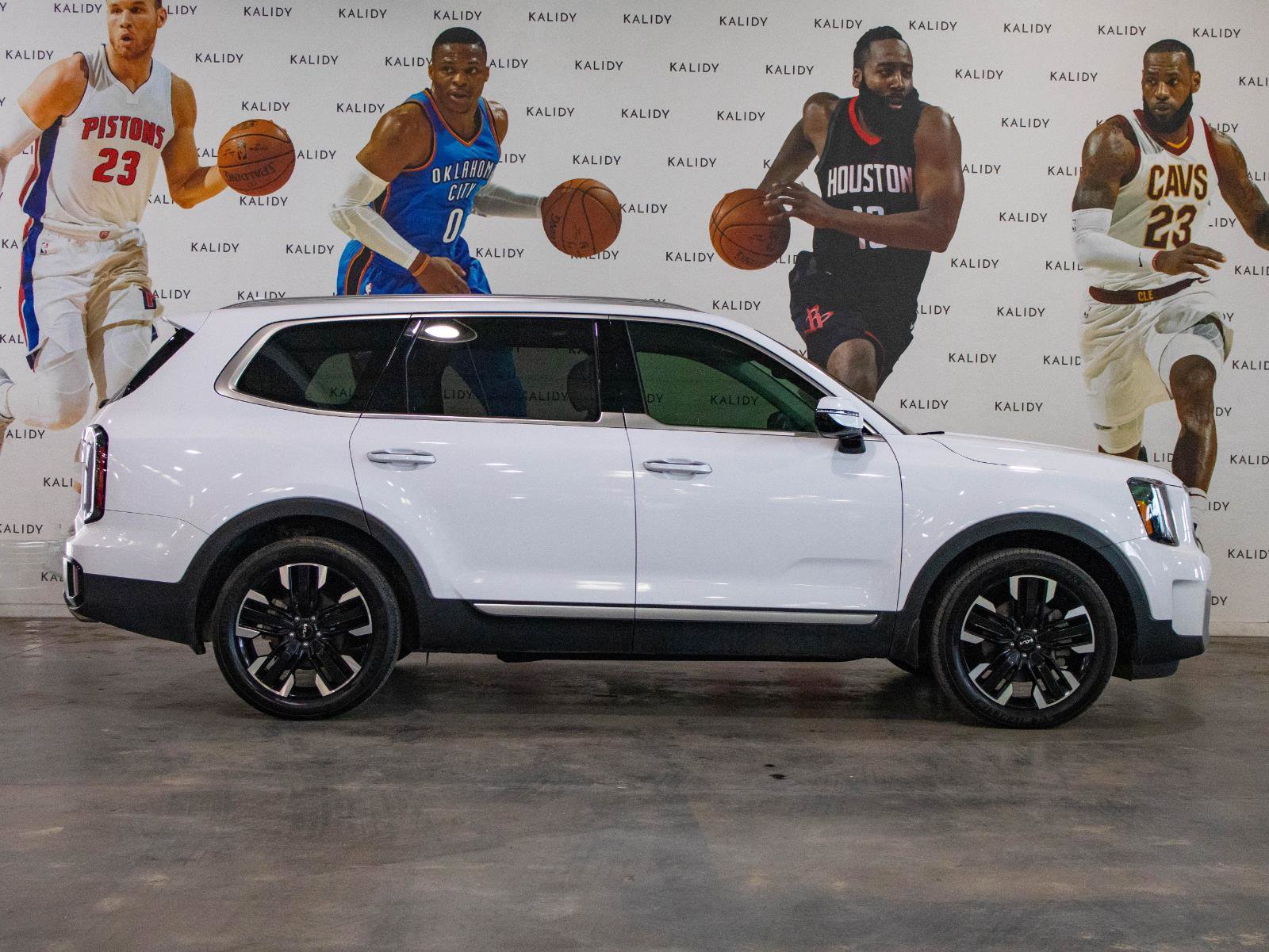 Used 2024 Kia Telluride SX w/ Towing Package AWD/4WD image 20