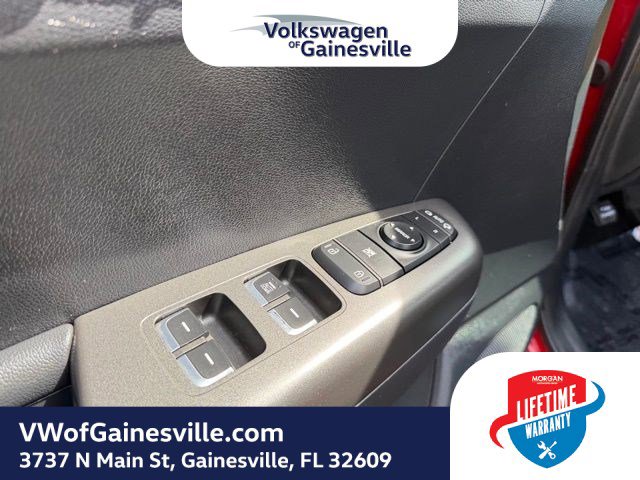 Used 2018 Kia Sportage LX w/ LX Technology Package FWD image 17