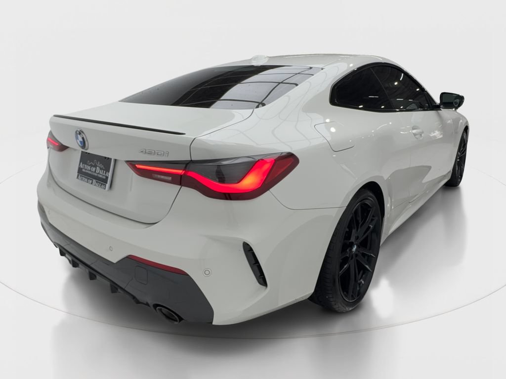 Used 2024 BMW 430i Coupe w/ M Sport Package RWD image 7