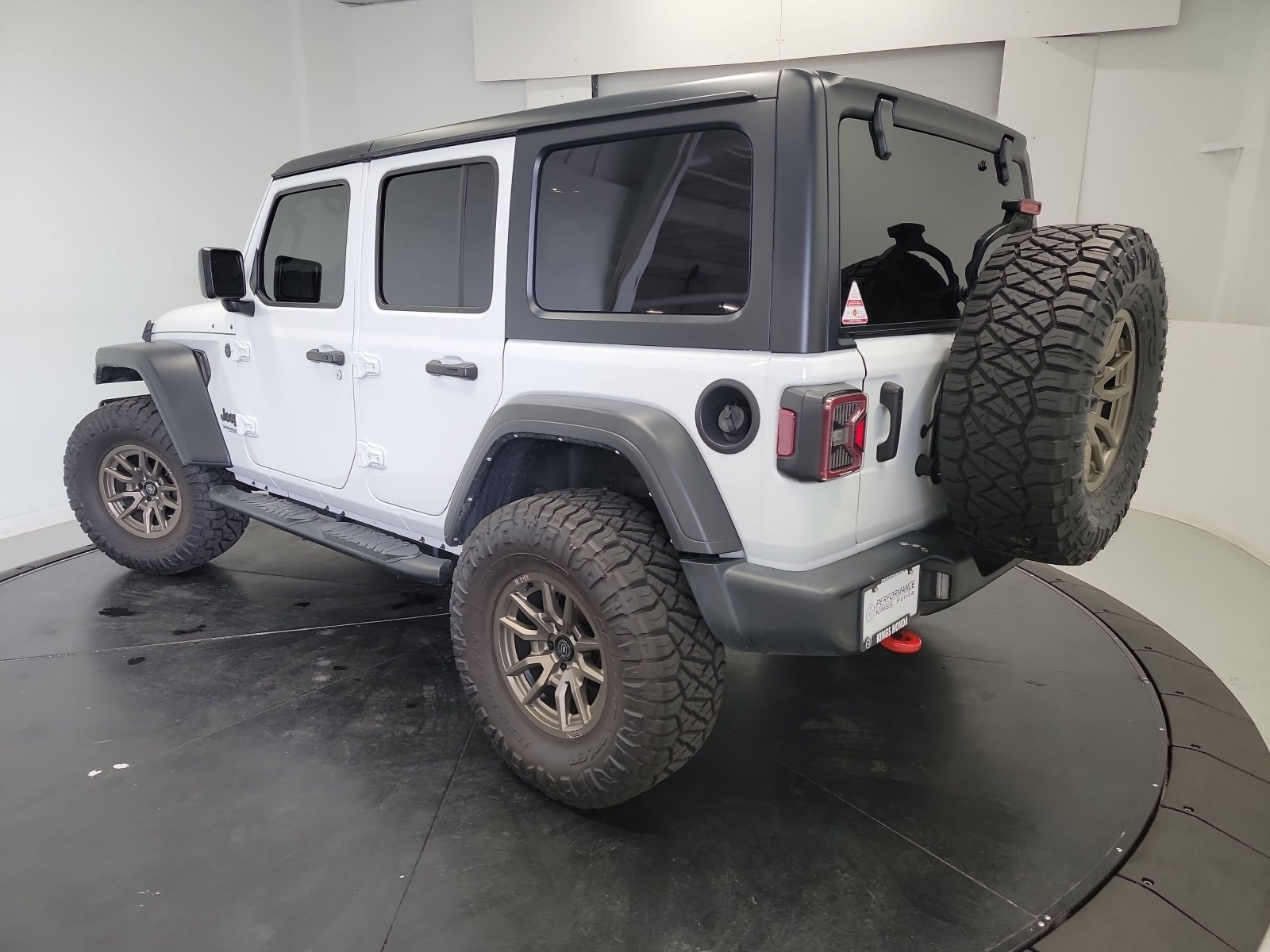 Used 2022 Jeep Wrangler Unlimited Sport AWD/4WD image 6