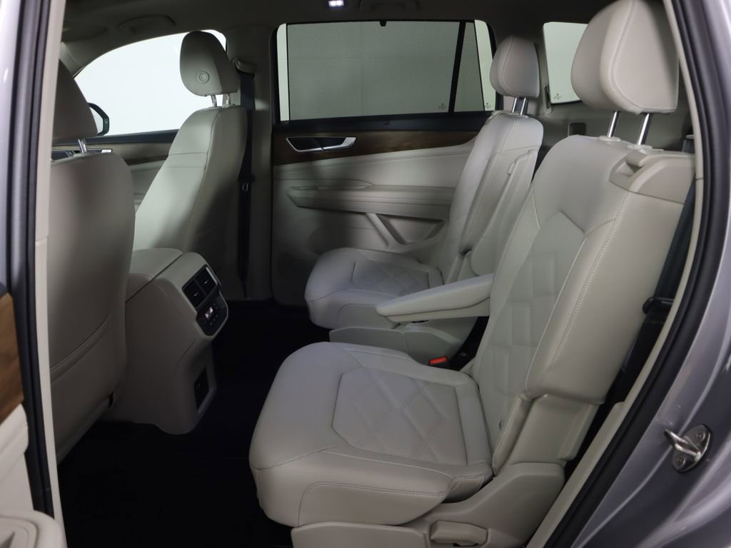 Used 2024 Volkswagen Atlas SE image 26