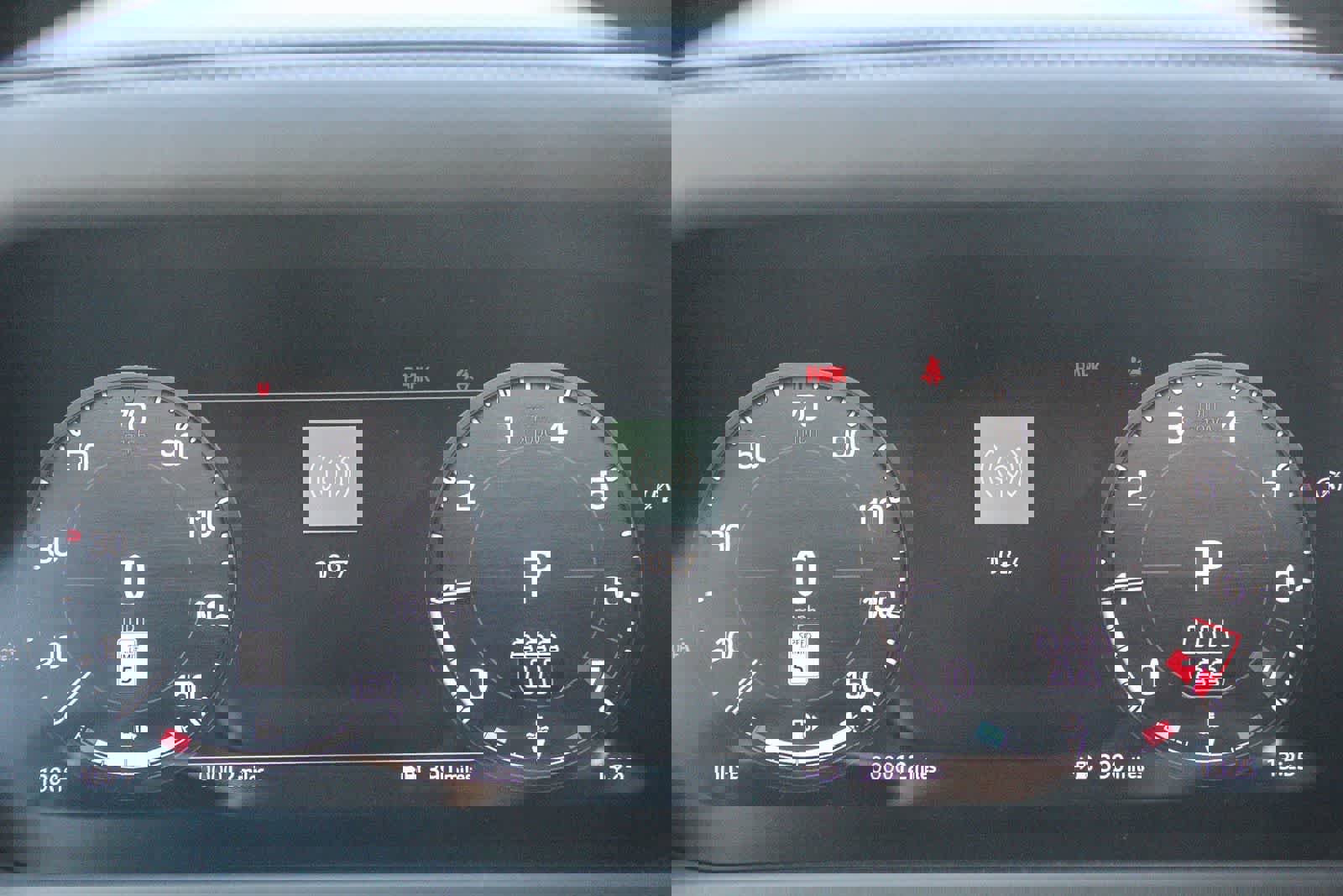 New 2026 Land Rover Defender 110 S image 21