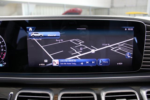 Used 2024 Mercedes-Benz GLE 450e 4MATIC image 26