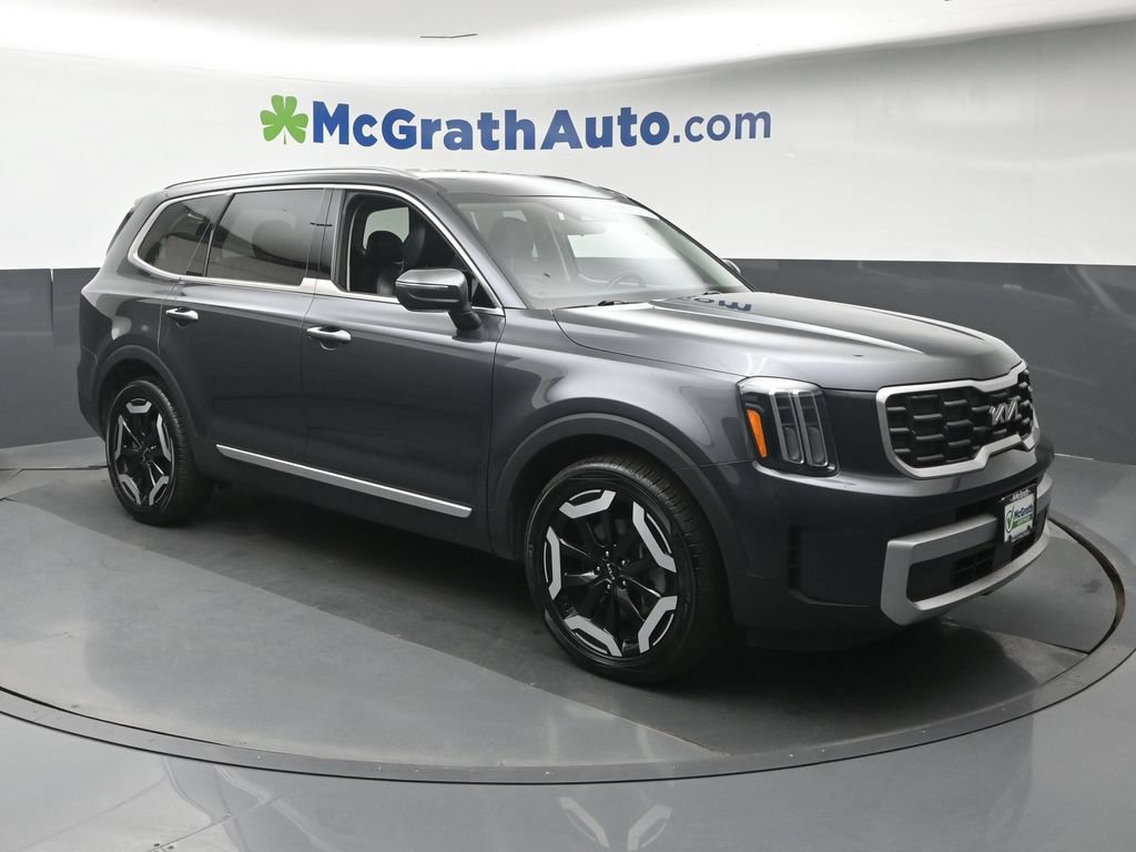 Used 2024 Kia Telluride S AWD/4WD image 2