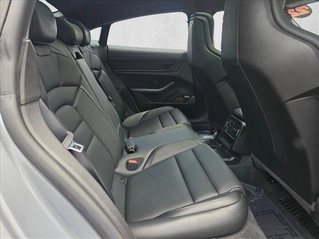 Used 2022 Porsche Taycan GTS AWD/4WD image 25