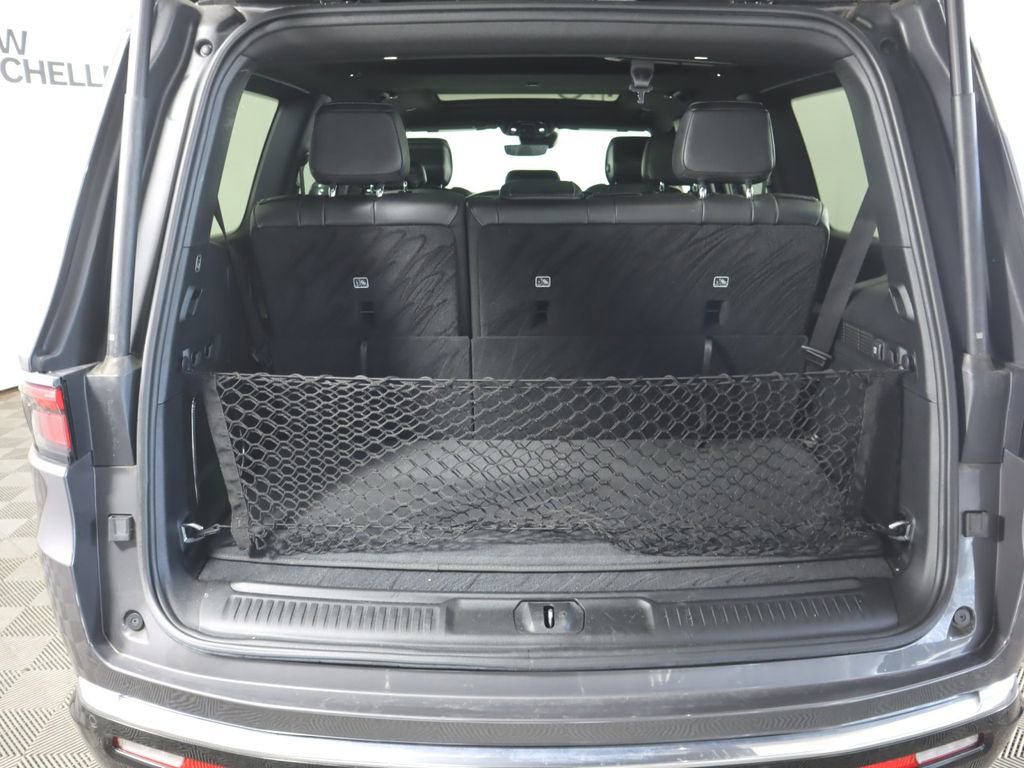 Used 2023 Jeep Wagoneer Series II w/ Premium Group I AWD/4WD image 35