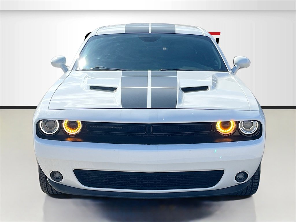 Used 2018 Dodge Challenger SXT w/ Blacktop Package image 2