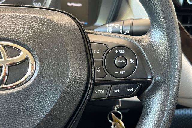 Certified 2020 Toyota Corolla LE FWD image 24