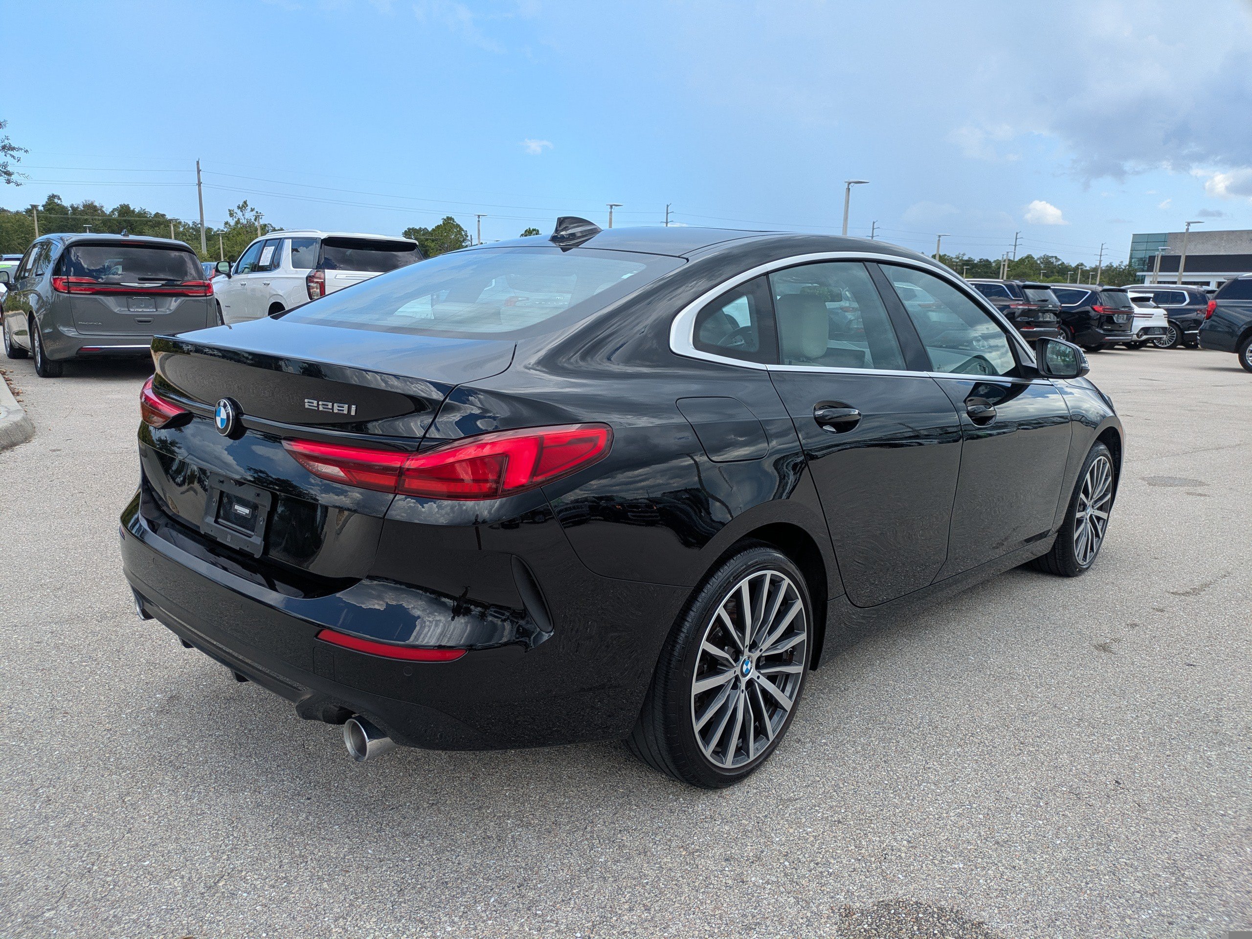 Used 2022 BMW 228i Gran Coupe w/ Convenience Package FWD image 5