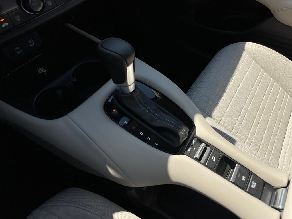 Certified 2026 Honda HR-V LX image 19