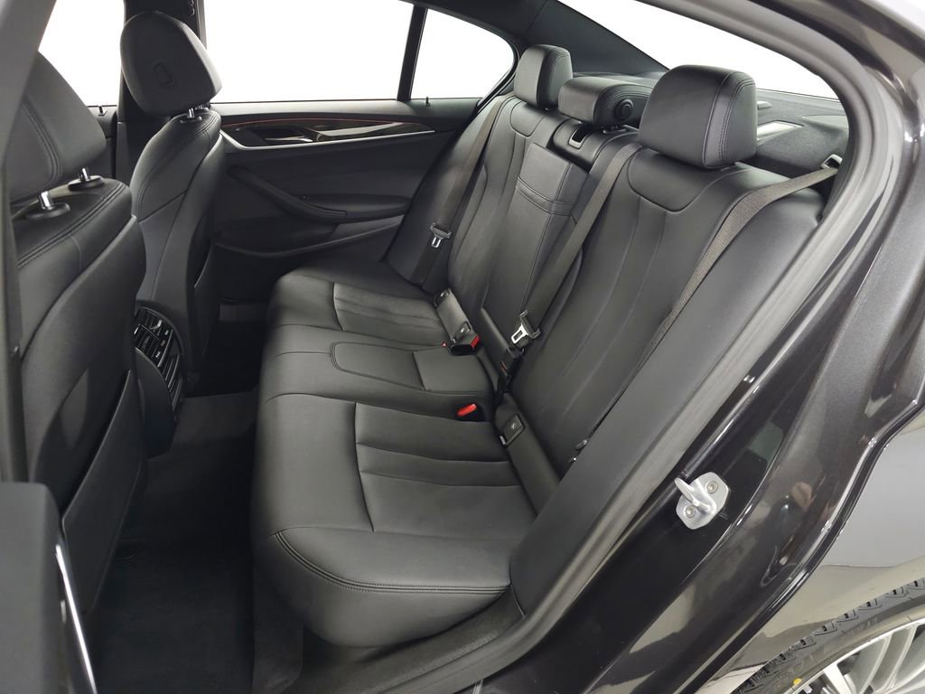 Used 2019 BMW 530i xDrive w/ Convenience Package AWD/4WD image 27