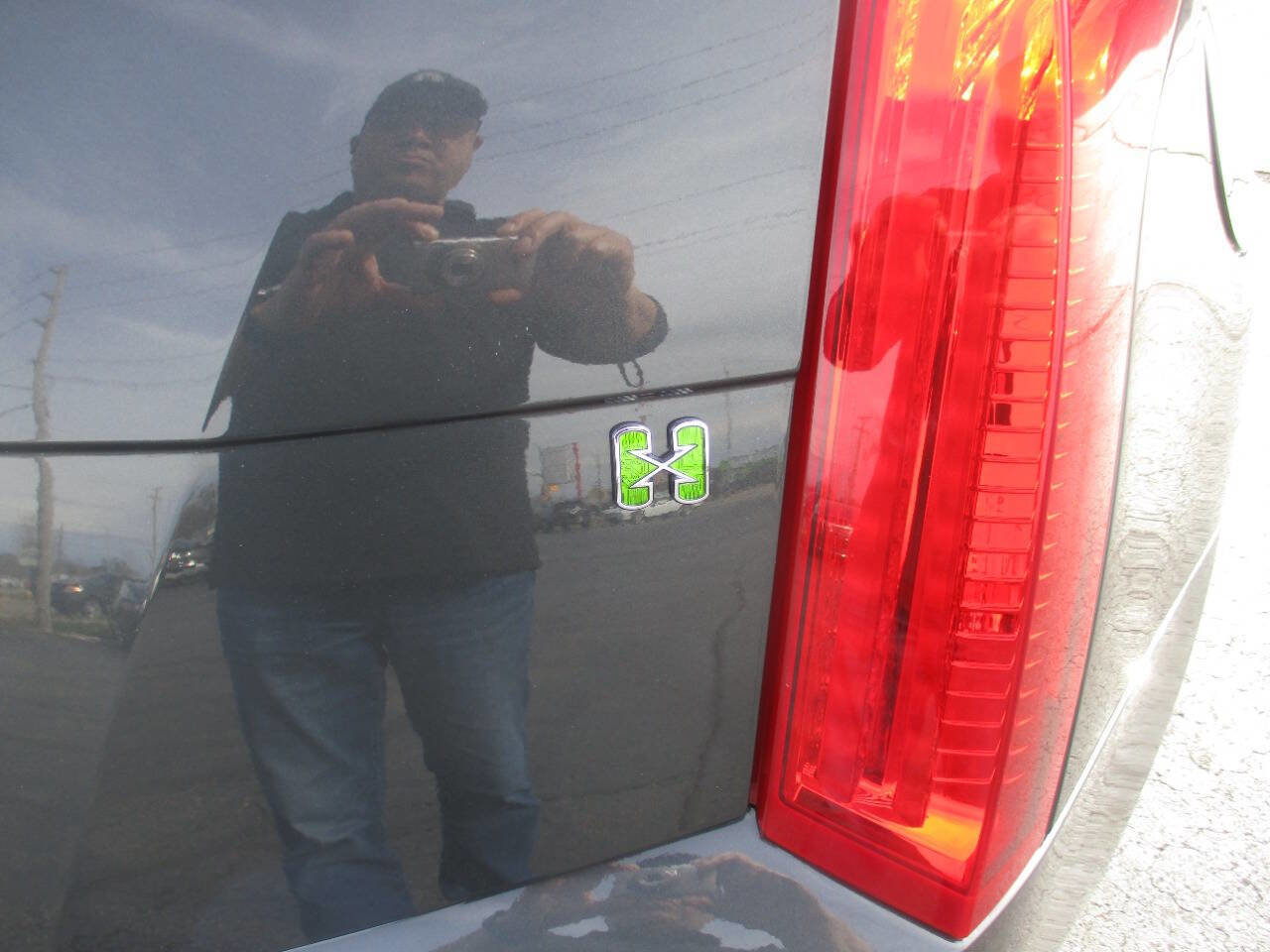 Used 2016 Cadillac ELR image 5