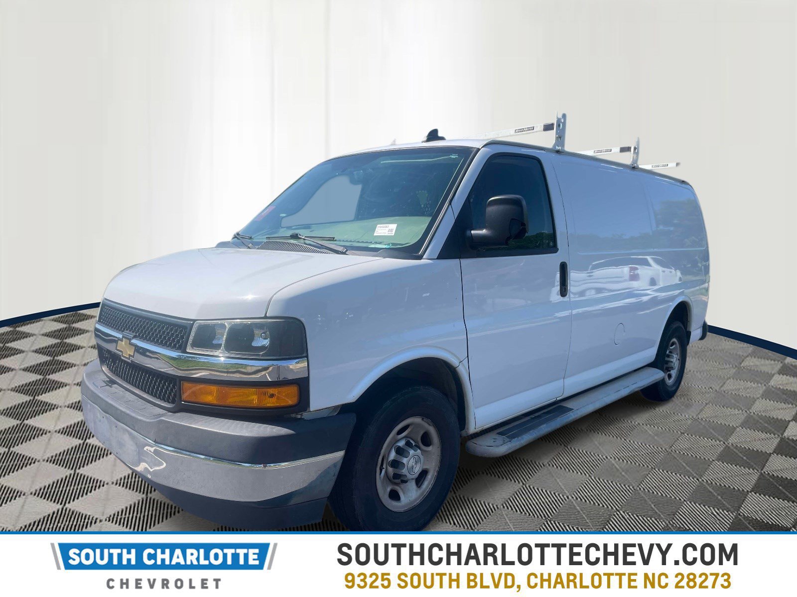 Used 2019 Chevrolet Express 2500 w/ Driver Convenience Package RWD image 1