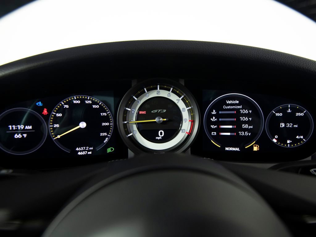 Certified 2022 Porsche 911 GT3 RWD image 23