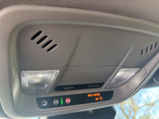 Used 2024 Chevrolet Malibu LT image 28