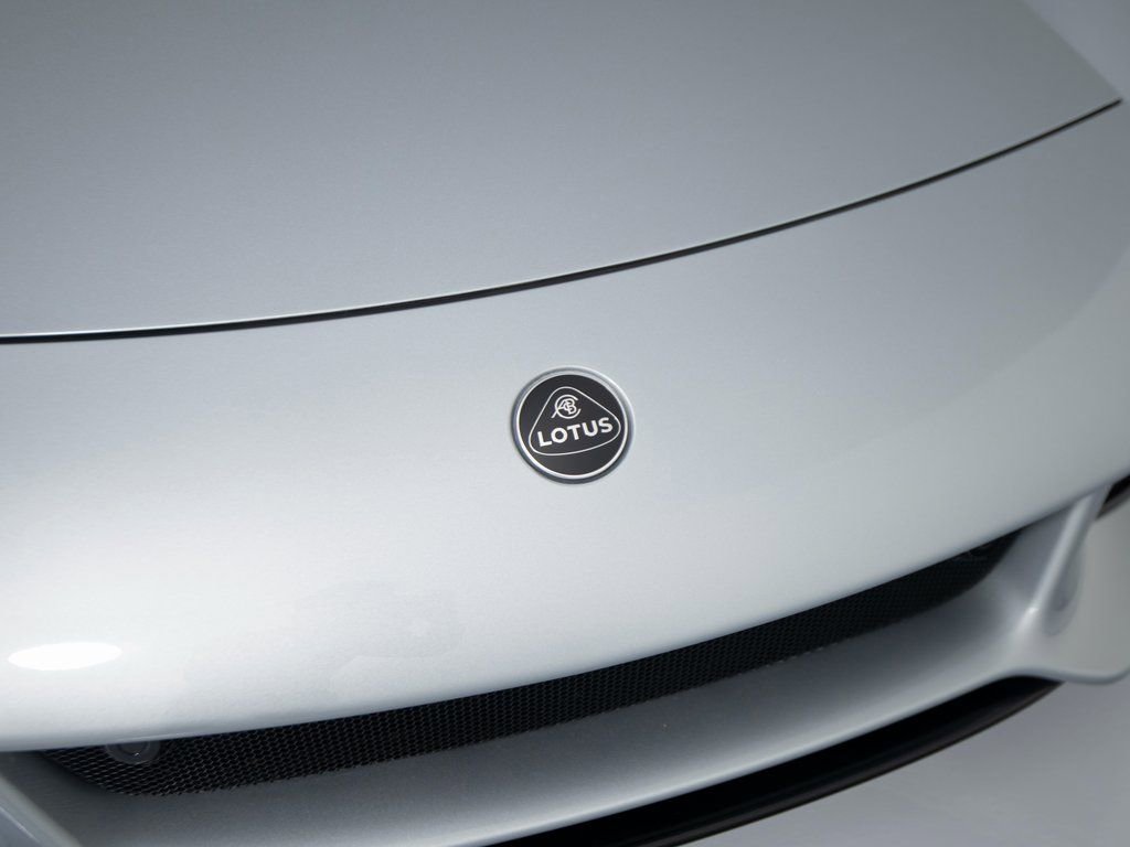 Used 2025 Lotus Emira image 38